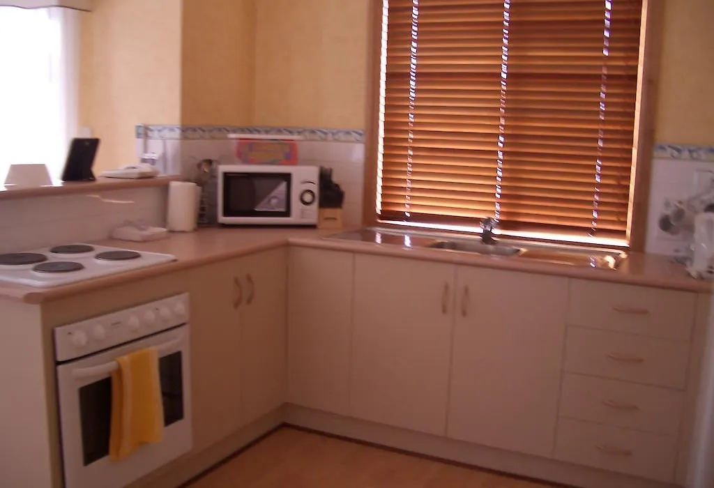 Carolynnes Cottages-1